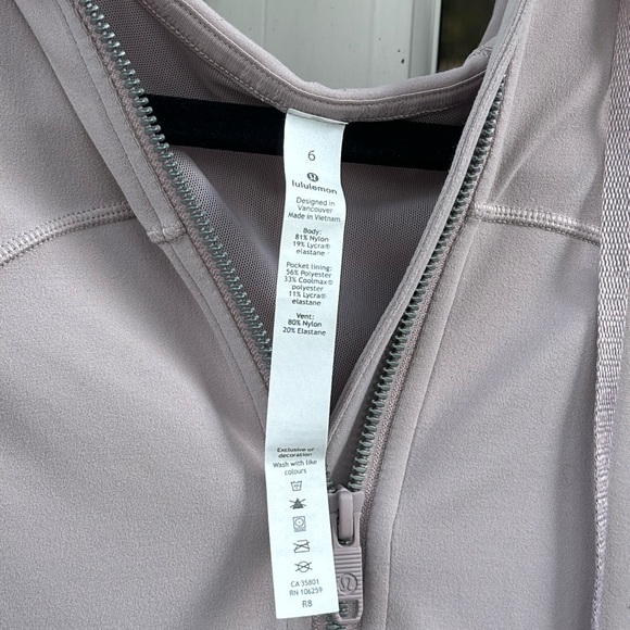 Lululemon Hooded Define Jacket Color:Peri Purple Size:6 - Picture 7 of 11
